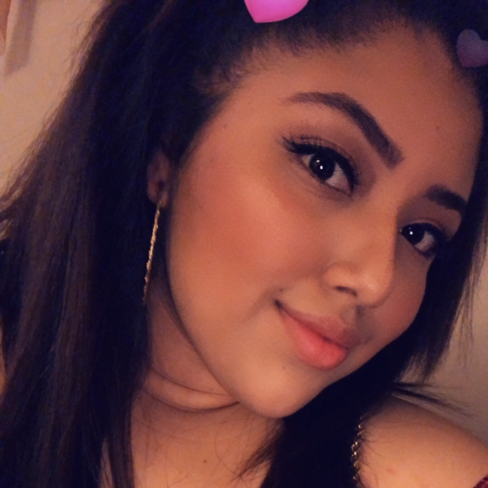 Meet your Posher, Monica